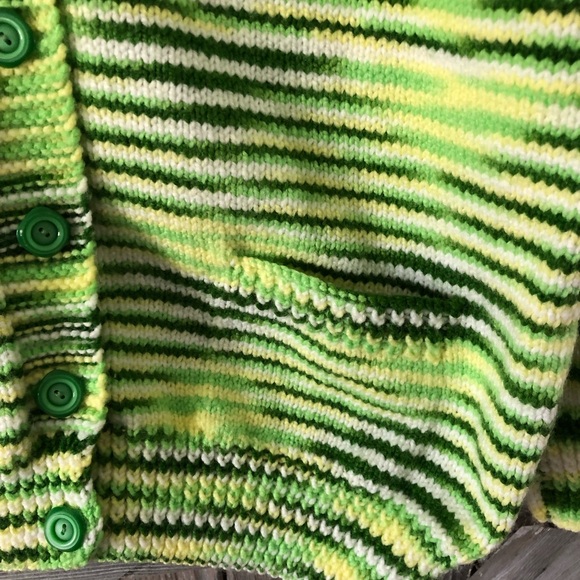 Vintage Granny Chic handmade knit sweater! - Picture 4 of 8